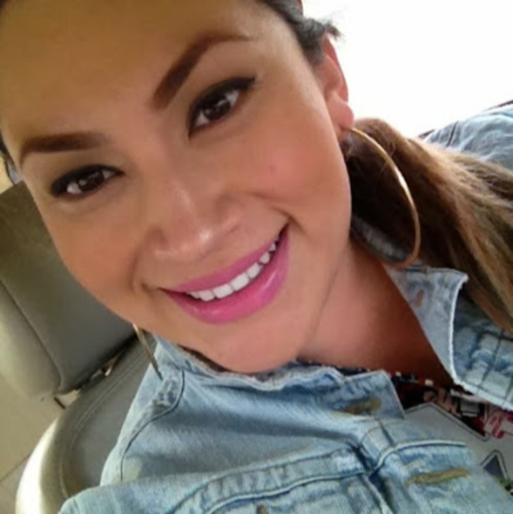 Meet your Posher, Roxanna